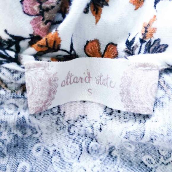 Altar'd State Tunic Boho Fall Floral Bell Sleeve - Picture 6 of 7